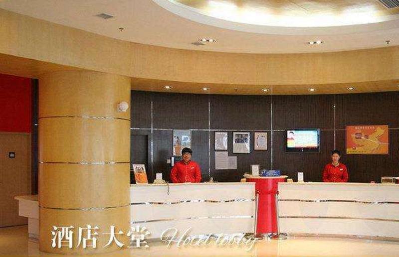 Ibis Dalian Zhongshan Square Exterior photo
